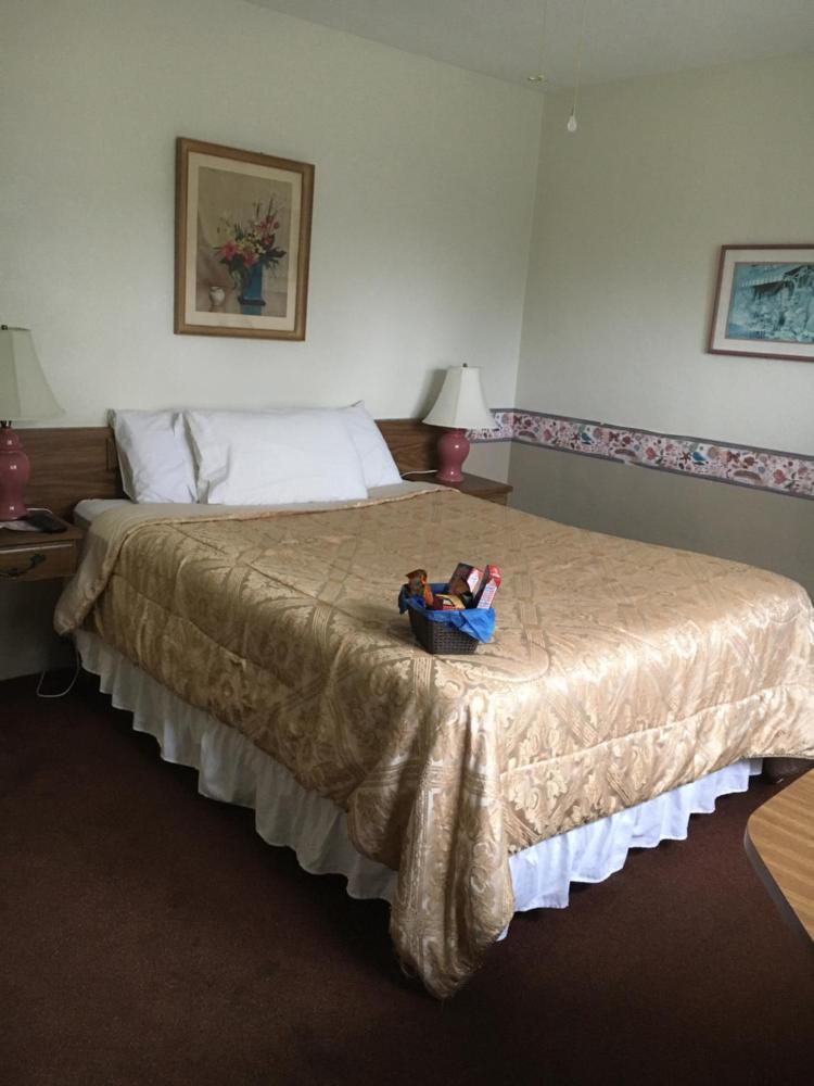 Lighthouse Inn
